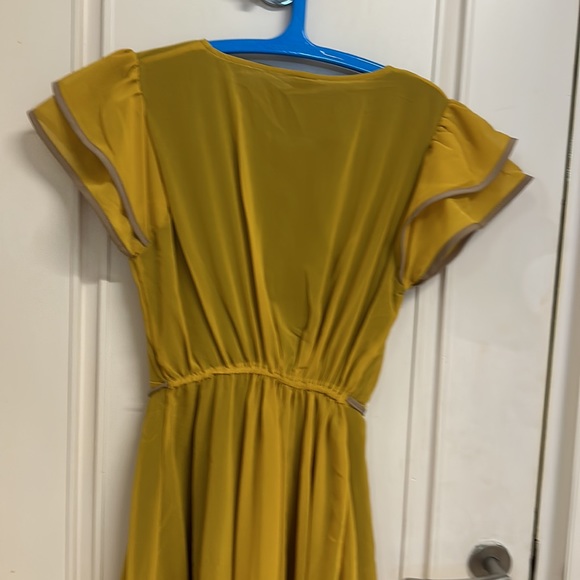 NWT Mustard & Black Lined dress with a double frill hemline & belt! UK L - Picture 12 of 13
